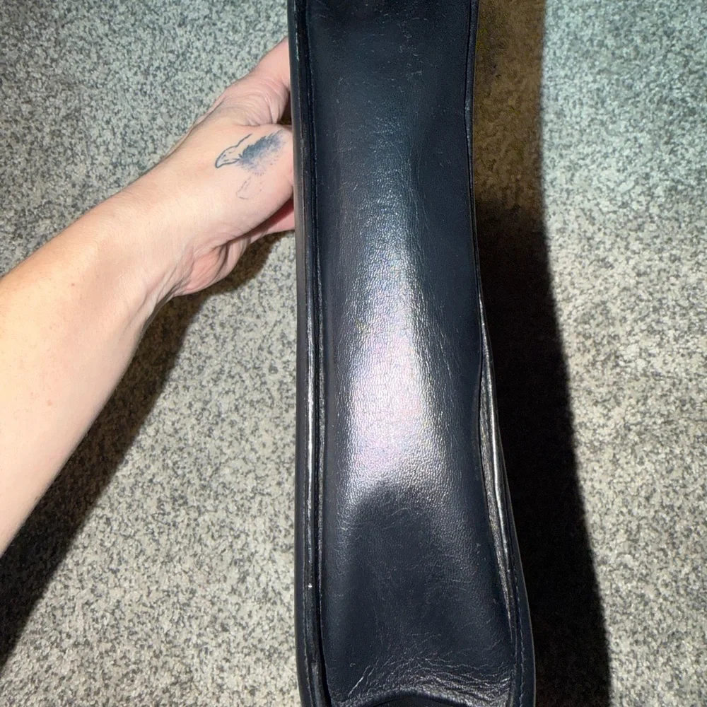 Vintage Gucci black leather bag with Certification of Authenticity - Picture 6 of 16